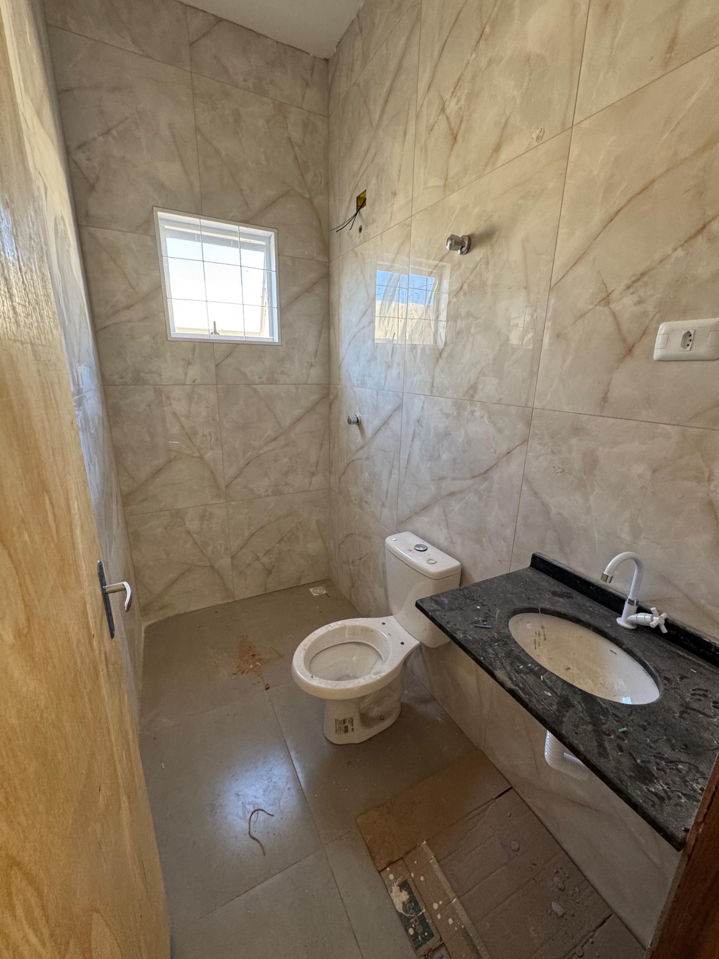 Casa à venda com 2 quartos em Nova Tres Lagoas, Três Lagoas, MS