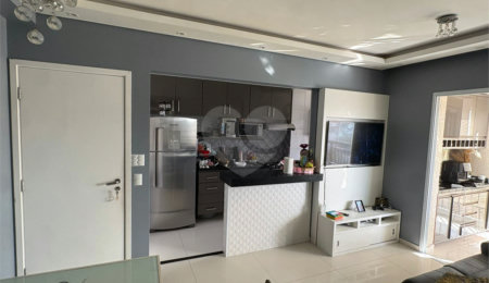 Apartamento à venda com 3 quartos, sendo 1 suíte,  em Jardim Leonor Mendes de Barros, São Paulo, SP