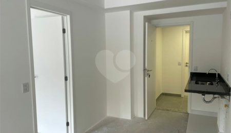 Apartamento à venda com 1 quarto em Bosque da Saúde, São Paulo, SP