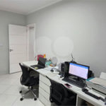 Casa Térrea à venda ou para alugar com 8 quartos, sendo 4 suítes, em Vila Pereira Barreto, São Paulo, SP