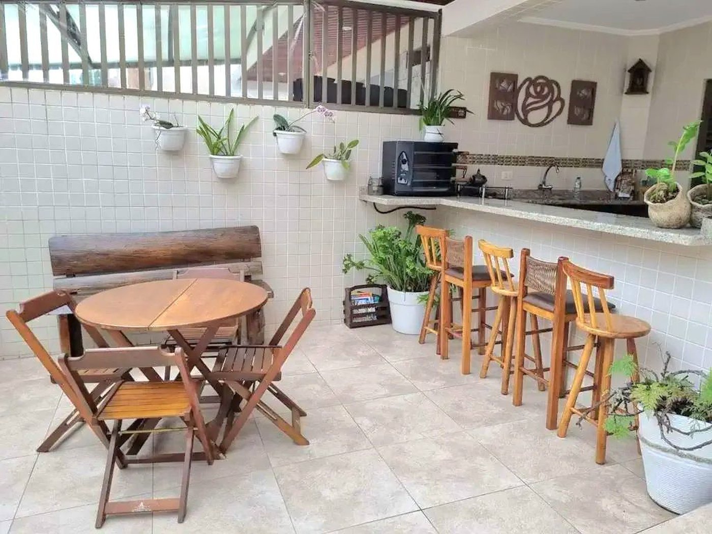 Casa com 3 dormitórios à venda, 159 m² por R$ 1.380.000,00 - Embaré - Santos/SP