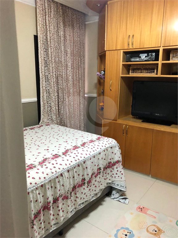 Apartamento à venda com 3 quartos, sendo 1 suíte, em Vila Azevedo, São Paulo, SP