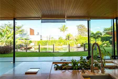 Casa à venda com 3 suítes no condomínio Primavera, Salto - SP