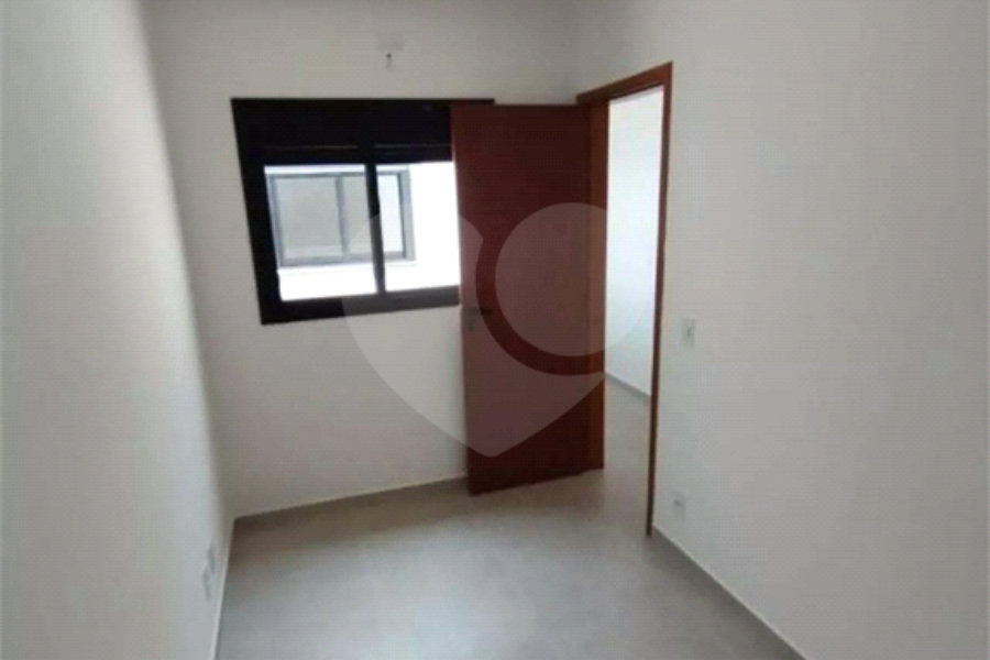Sobrado à venda com 3 quartos, sendo 1 suíte,  em Jardim Maristela, São Paulo, SP