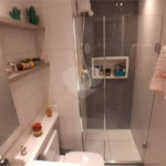 Apartamento com varanda e vaga de garagem à venda no Brás, a 5 minutos do Metrô