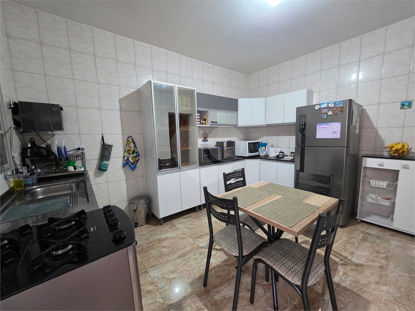 Sobrado à venda com 6 quartos, sendo 3 suítes, em Santa Teresinha, São Paulo, SP