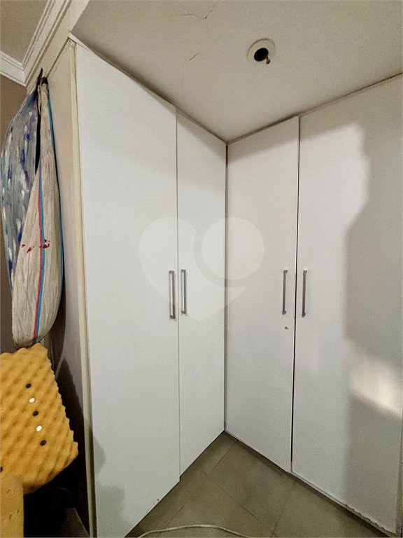 Sobrado à venda com 6 quartos, sendo 5 suítes, em Tremembé, São Paulo, SP