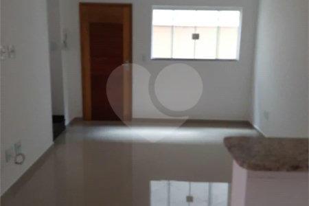 Casa em condomínio com 55m² , 2 dormitórios , sendo 2 suítes , 2 vagas , à venda na Penha.