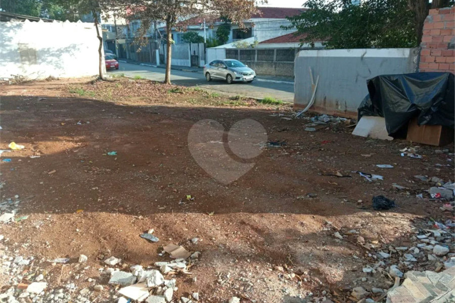 Excelente Terreno no Jardim Prudência, com 300 M² (10x30)