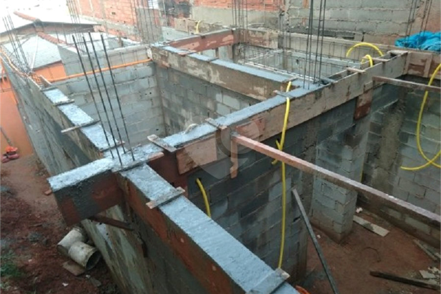 Casa à venda com 2 quartos, sendo 1 suíte, em Vila Guilherme, São Paulo, SP