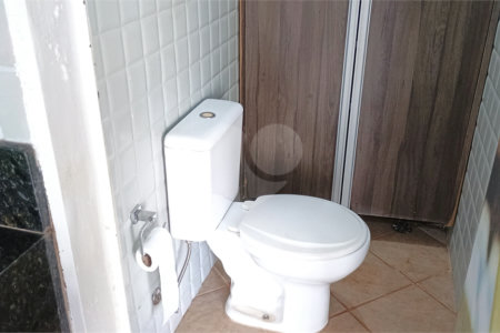 Casa à venda com 3 quartos, sendo 1 suíte, no condomínio Portal dos Pinheiros, Ribeirão Preto - SP