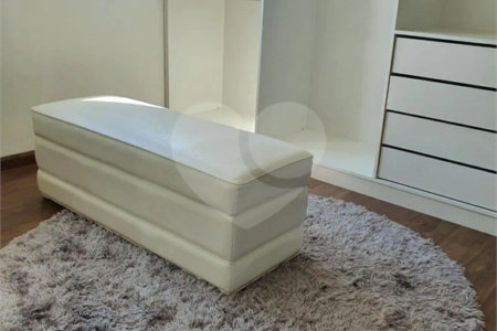 Casa à venda com 5 quartos, sendo 4 suítes, no condomínio Sol Vinhedo, Vinhedo - SP
