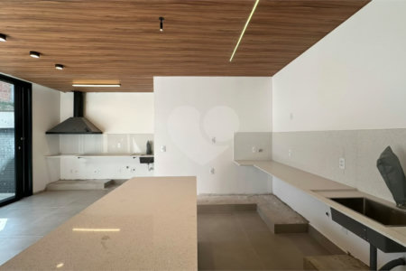 Casa à venda com 3 suítes no condomínio Residencial London Park, Indaiatuba - SP