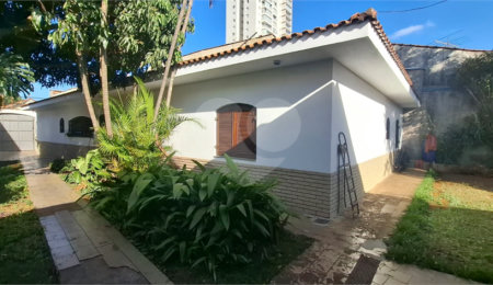 Casa Térrea à venda ou para alugar com 3 suítes em Vila Isolina Mazzei, São Paulo, SP
