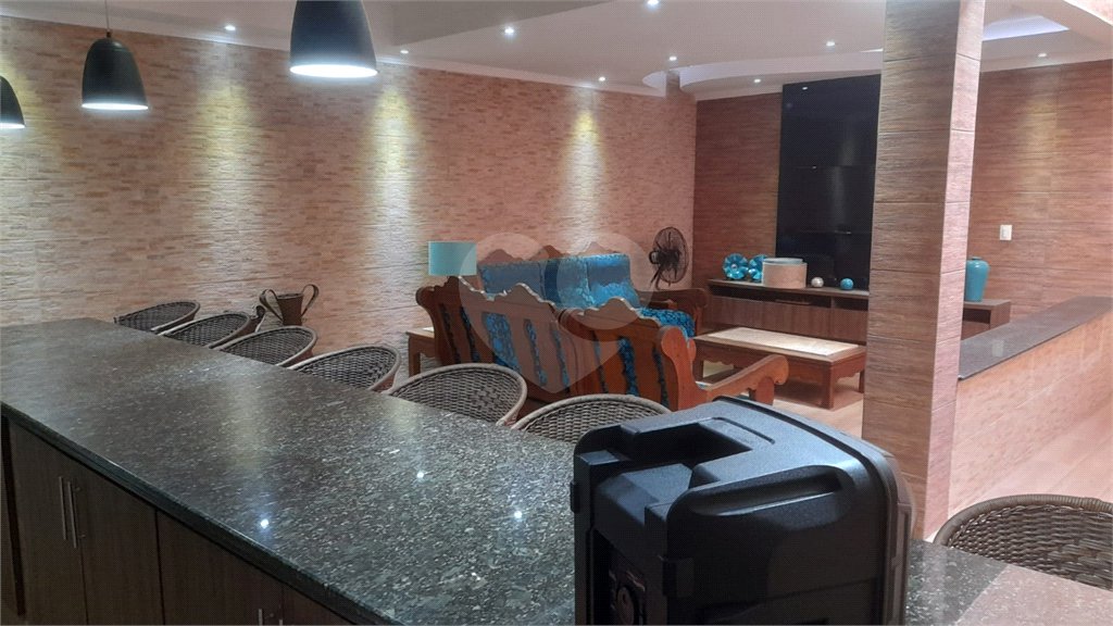 Sobrado à venda com 4 quartos, sendo 3 suítes, em Casa Verde, São Paulo, SP