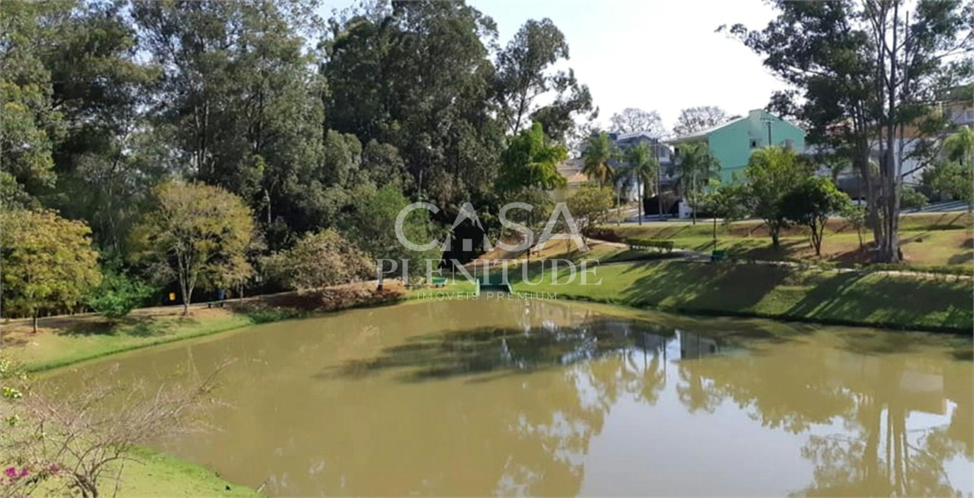 Casa em condomínio à venda com 3 quartos, sendo 1 suíte, em Aparecidinha, Sorocaba, SP