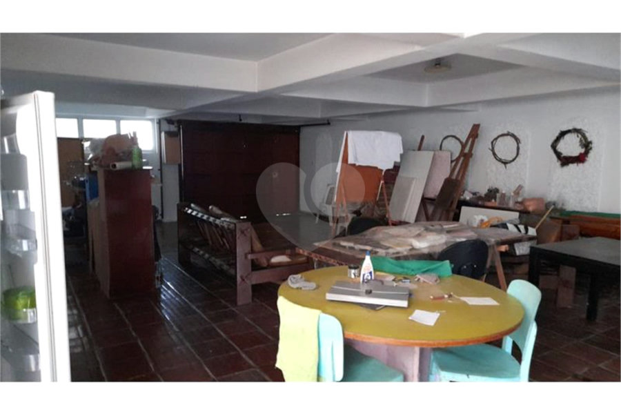 Casa à venda ou para alugar com 5 quartos, sendo 1 suíte, em Vila Romero, São Paulo, SP
