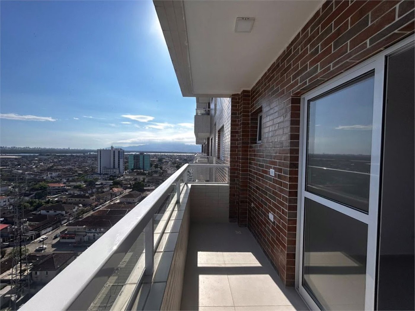 Apartamento Residencial à venda, Centro, São Vicente - AP0552.