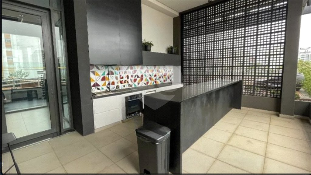 Apartamento à venda ou para alugar com 1 quarto em Pinheiros, São Paulo, SP