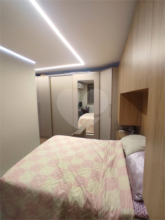 Apartamento à venda com 3 quartos, sendo 2 suítes, em Barra Funda, São Paulo, SP