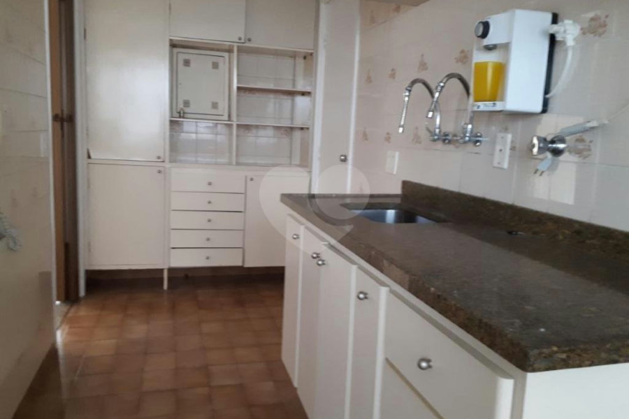 Apartamento à venda com 3 quartos, sendo 1 suíte, em Perdizes, São Paulo, SP
