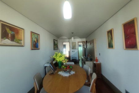 Apartamento à venda com 4 quartos, sendo 3 suítes, em Aclimação, São Paulo, SP