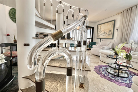 Apartamento à venda com 4 quartos, sendo 1 suíte,  em Vila Mariana, São Paulo, SP