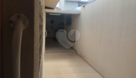 Casa Térrea à venda com 3 quartos, sendo 1 suíte,  em Jardim Botânico, Araraquara, SP