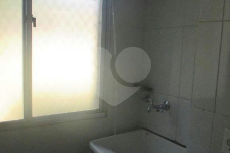 Apartamento à venda com 3 quartos em Paraisópolis, São Paulo, SP