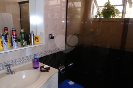 Sobrado à venda com 3 quartos, sendo 1 suíte,  em Santo Amaro, São Paulo, SP