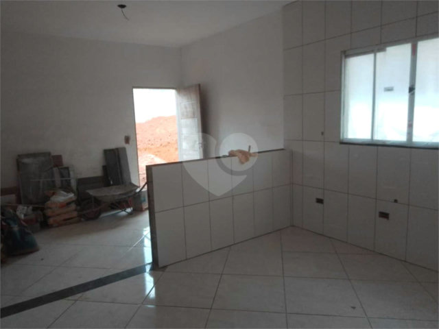 Casa à venda com 2 quartos, sendo 1 suíte,  em Canjica (terra Preta), Mairiporã, SP