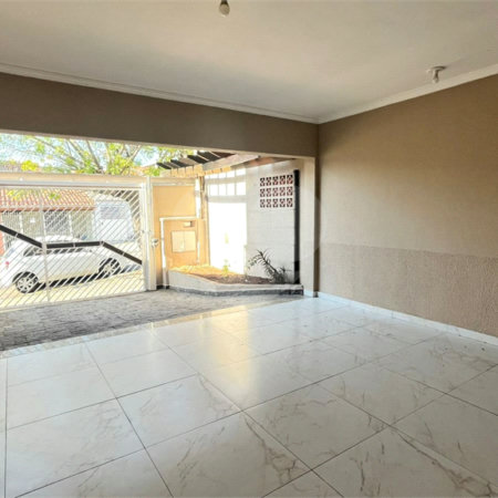 Casa à venda com 3 quartos, sendo 1 suíte, em Jardim São Lourenzo, Sorocaba, SP