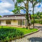 Casa para alugar com 4 suítes no condomínio Chácara Flora, São Paulo - SP