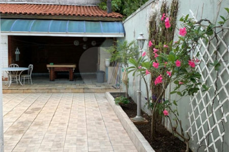 Casa à venda com 3 quartos, sendo 1 suíte,  em Jardim Brasil (zona Sul), São Paulo, SP