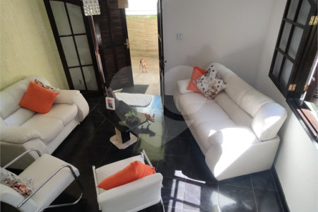 Casa à venda com 3 quartos, sendo 1 suíte, em Campo Grande, Rio de Janeiro, RJ