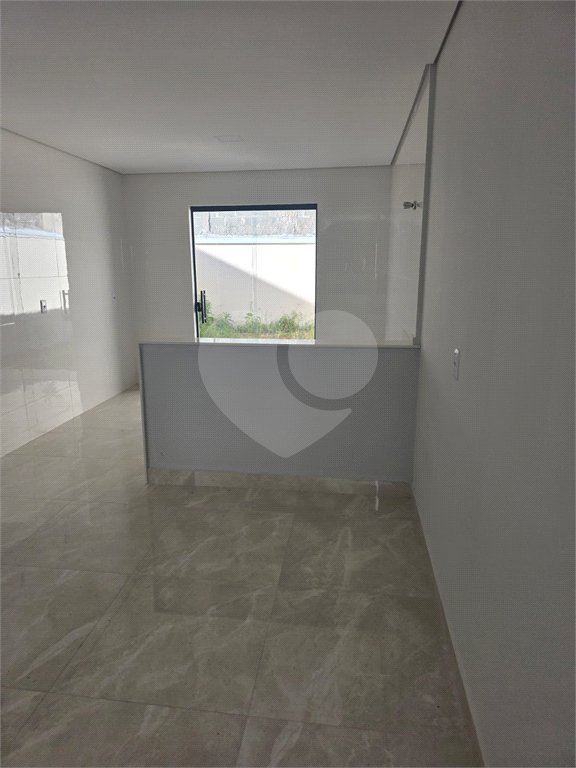 Sobrado à venda com 3 quartos, sendo 1 suíte,  em Jardim Cambuci, Mogi das Cruzes, SP