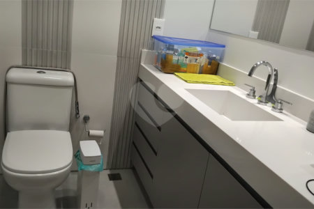 Apartamento à venda com 3 quartos, sendo 1 suíte, em Vila Progredior, São Paulo, SP