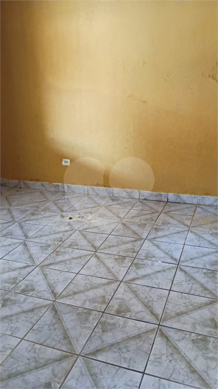 Casa Térrea 2 Dormitórios com 1 Vaga de Garagem Próxima à Estação São Lucas – Excelente Oportunidade para Morar ou Investir.