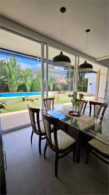 Casa à venda com 3 quartos, sendo 1 suíte, no condomínio Jardim Vale do Lago, Sorocaba - SP