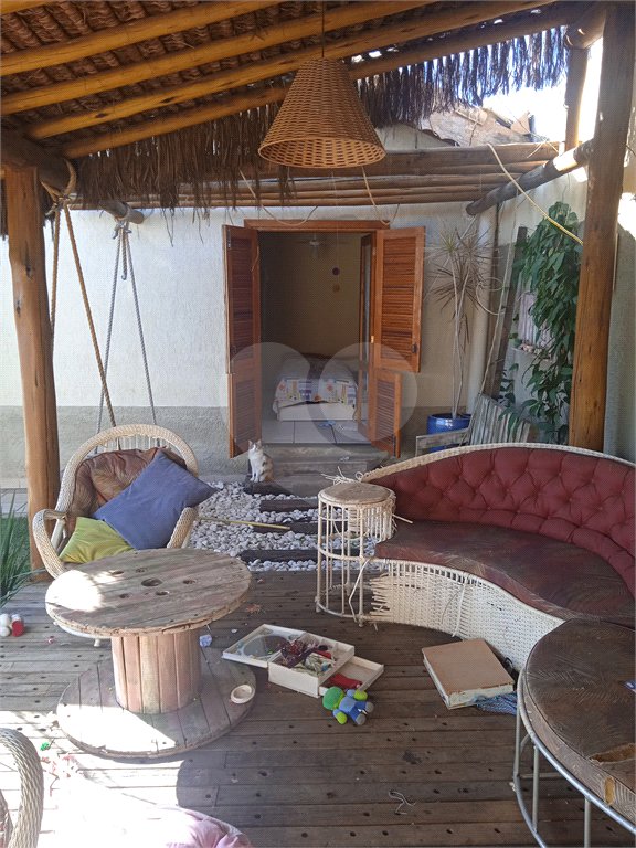 Casa à venda com 8 quartos, sendo 3 suítes, em Jardim Terceiro Centenário, Atibaia, SP