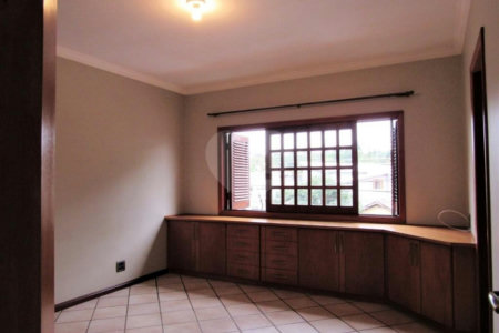 Sobrado à venda com 3 quartos, sendo 1 suíte, em Brooklin, São Paulo, SP