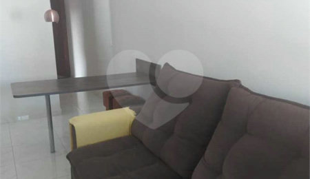Casa à venda com 2 quartos no condomínio Flamboyant Ii, São Carlos - SP