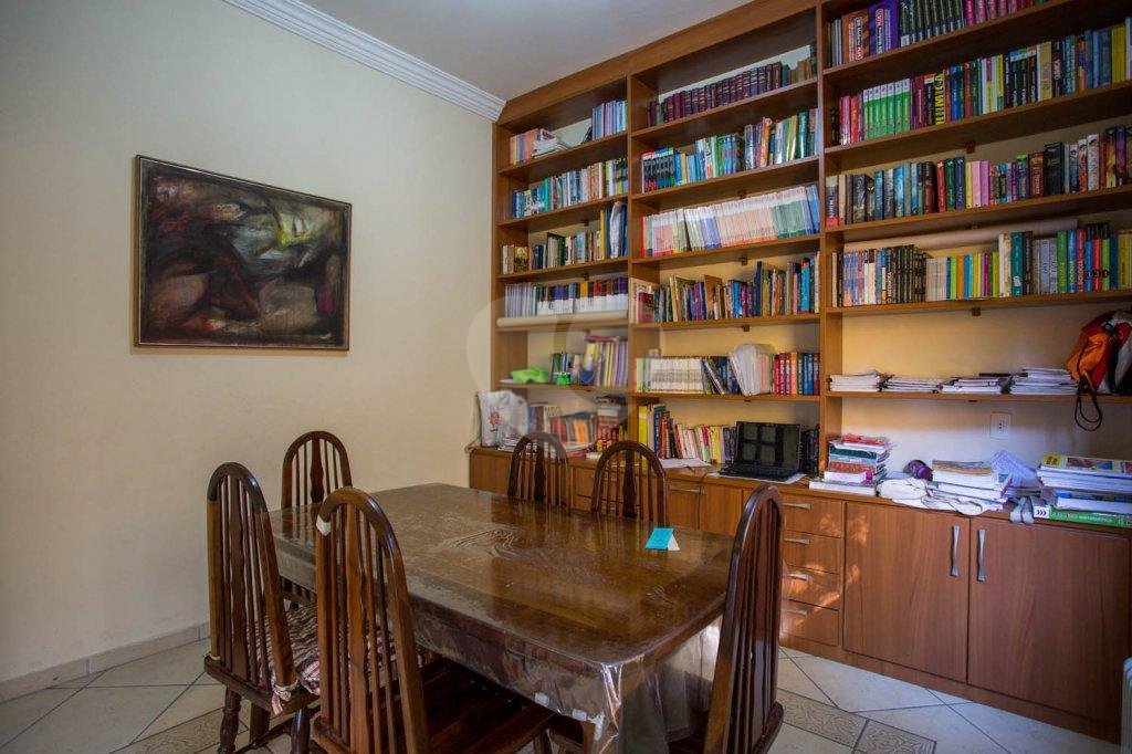 Casa à venda com 4 suítes em Cidade São Francisco, São Paulo, SP