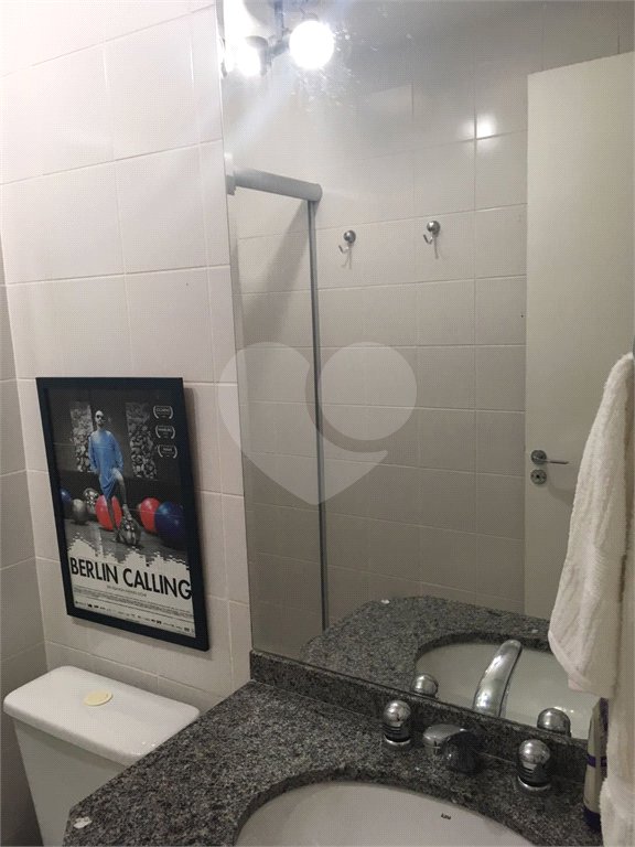 Apartamento à venda com 2 quartos, sendo 1 suíte,  em Vila Andrade, São Paulo, SP