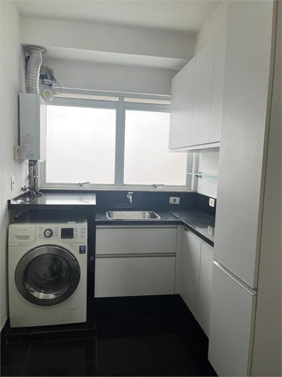 Apartamento à venda com 3 suítes em Vila Andrade, São Paulo, SP