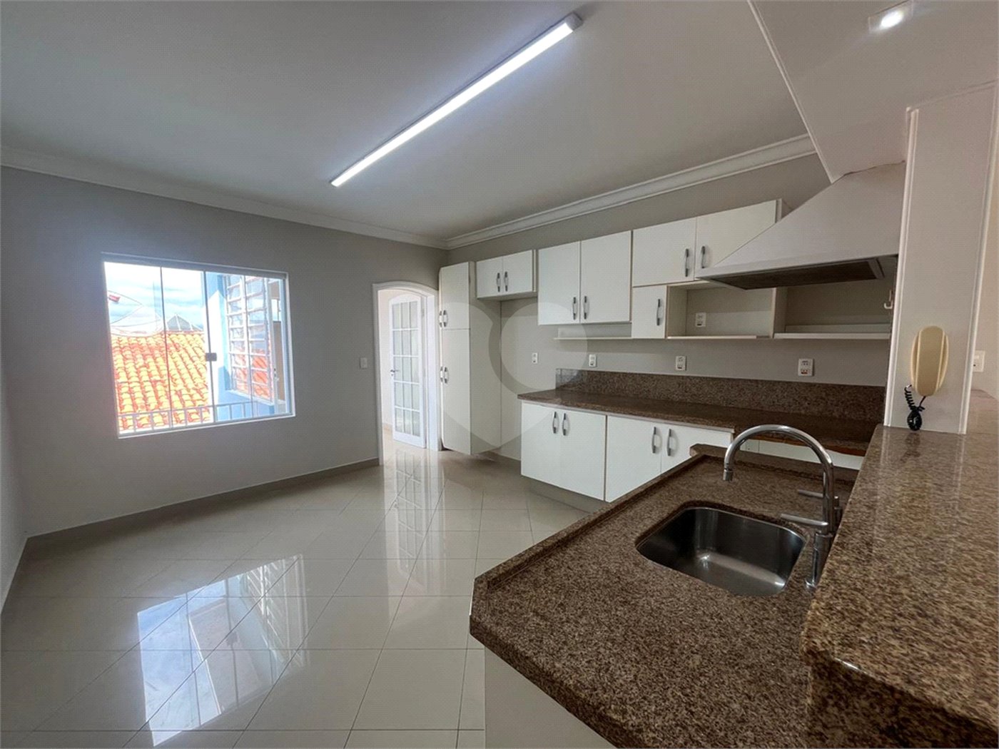 Casa à venda com 2 quartos em Jardim Itália, Itapetininga, SP