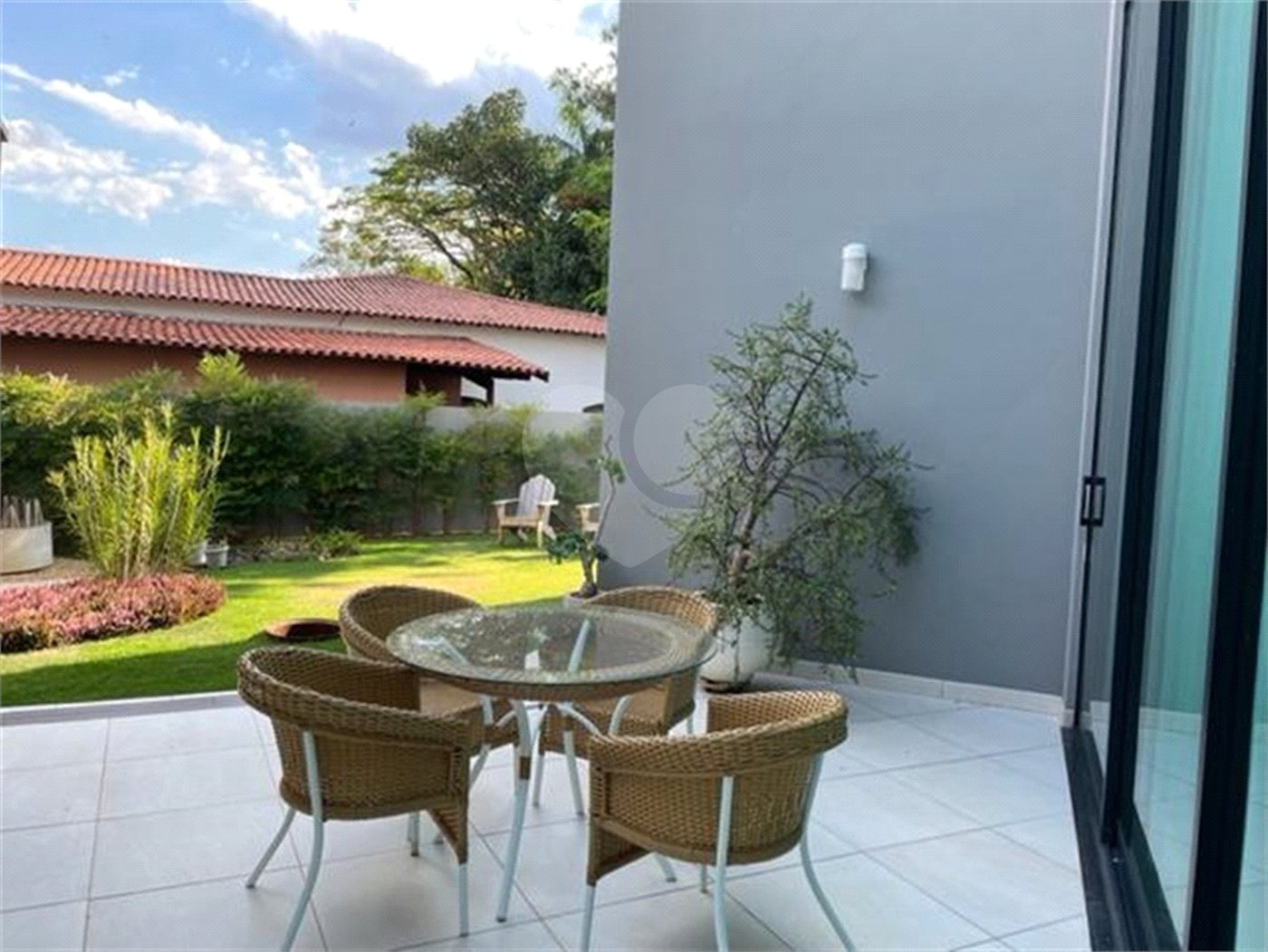 Casa à venda com 4 suítes no condomínio São Joaquim, Vinhedo - SP