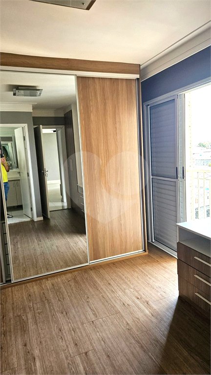 Apartamento à venda com 3 quartos, sendo 1 suíte, em Vila Paulo Silas, São Paulo, SP