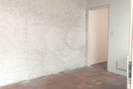 Casa à venda com 4 quartos, sendo 1 suíte,  no Centro, Vinhedo, SP