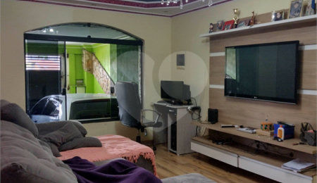 Casa à venda com 3 quartos, sendo 1 suíte,  em Vila Nova Cintra, Mogi das Cruzes, SP